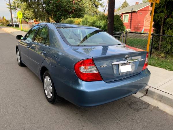 2004 Toyota Camry LE, Low Miles, 35MPG for sale in Seattle, WA – photo 2