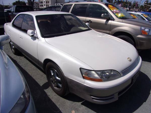 1997 LEXUS ES 300 for sale in GROVER BEACH, CA – photo 4