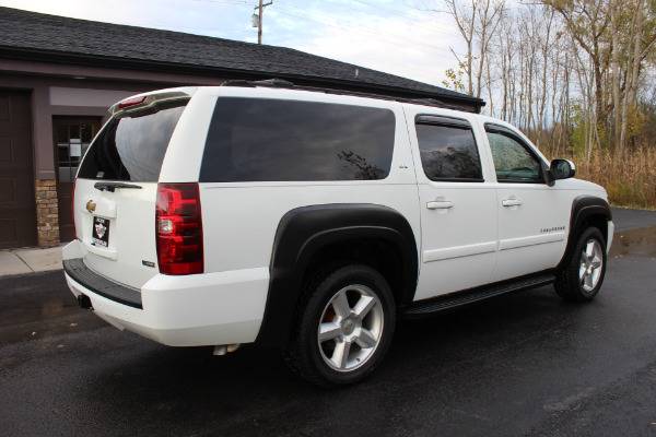 SOLD 2007 Chevrolet Suburban LTZ 1500 Stock 1461 SOLD - cars & for sale in Ontario, NY – photo 8