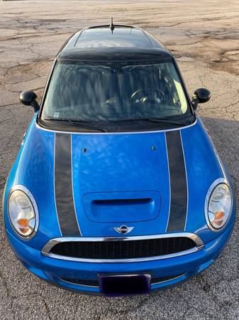 Mini Cooper s - cars & trucks - by owner - vehicle automotive sale for sale in Strongsville, OH – photo 7