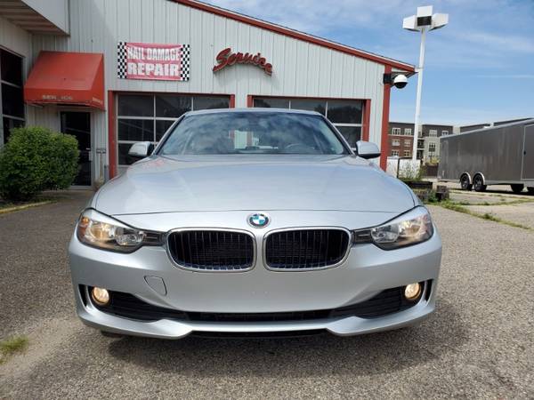 2013 BMW 3-Series 320i xDrive - - by dealer - vehicle for sale in Middleton, WI – photo 6