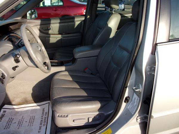 2002 TOYOTA AVALON LEATHER SEATS - - by dealer for sale in Modesto, CA – photo 6