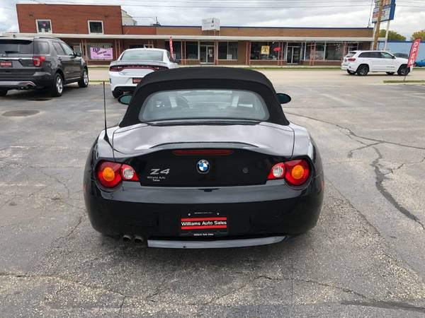 2004 BMW Z4 2.5i - cars & trucks - by dealer - vehicle automotive sale for sale in Green Bay, WI – photo 4