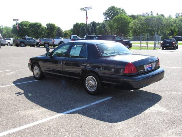 2000 Ford Crown Victoria for sale in Forest Lake, MN – photo 9