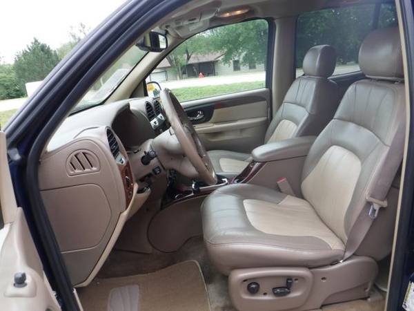 2004 GMC Envoy XL 4x4 3rd Row Leather Open 9-7 for sale in Harrisonville, MO – photo 7