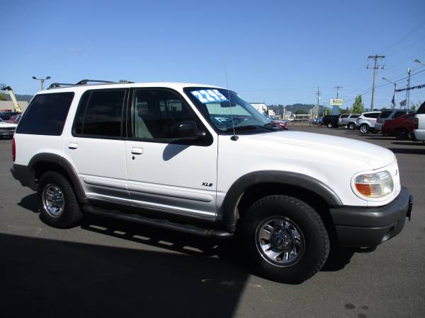 2000 FORD EXPLORER XLS - - by dealer - vehicle for sale in Longview, OR – photo 6