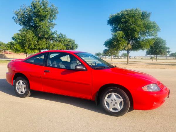 2003 Chevy Cavalier 2DR 28Kmiles CLEAN CAR/LOW MILES - cars & for sale in San Antonio, TX – photo 3