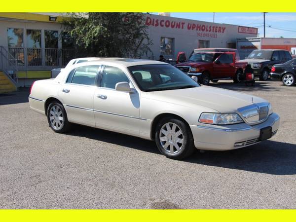 2003 Lincoln Town Car 4dr Sdn Cartier Premium - cars & trucks - by... for sale in Las Vegas, UT – photo 8