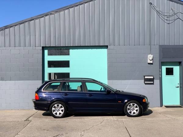 2001 BMW 3 Series IT - - by dealer - vehicle for sale in Sheridan, IN – photo 7
