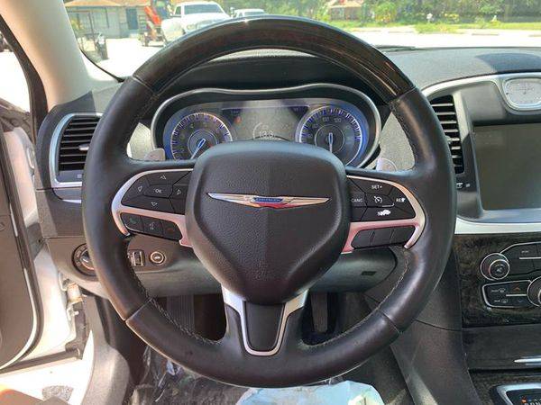 2016 Chrysler 300 C 4dr Sedan 100% CREDIT APPROVAL! for sale in TAMPA, FL – photo 15