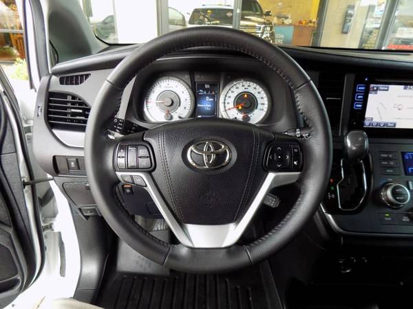 2017 *Toyota* *Sienna* *SE* Premium - cars & trucks - by dealer -... for sale in Bullhead City, AZ – photo 14