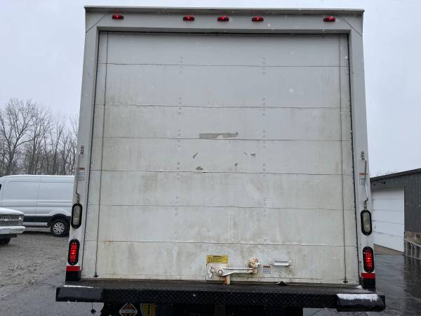 Isuzu Box Truck, 18ft, 104k miles, Clean title - cars & trucks - by... for sale in Greenfield, IN – photo 11