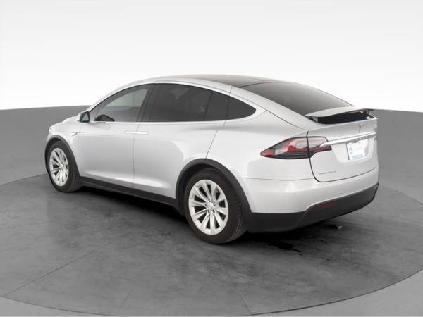 2016 Tesla Model X 75D Sport Utility 4D suv Silver - FINANCE ONLINE... for sale in Oklahoma City, OK – photo 7