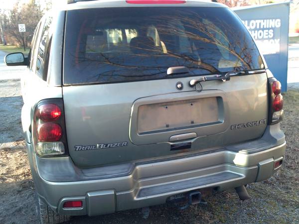 2003 Chevy Trailblazer - cars & trucks - by owner - vehicle... for sale in South Glens Falls, NY – photo 3