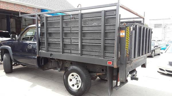 2006 chevy flatbed stake bed rack body with liftgate for sale in Elmont, NY – photo 7