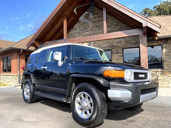 toyota FJ - - by dealer - vehicle automotive sale for sale in Maryville, TN – photo 2