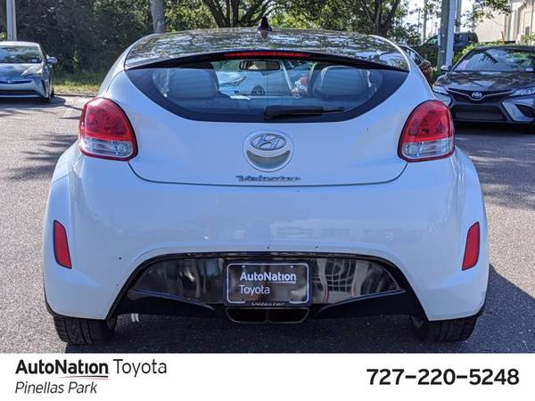 2013 Hyundai Veloster w/Gray Int SKU:DU116466 Coupe - cars & trucks... for sale in Pinellas Park, FL – photo 8