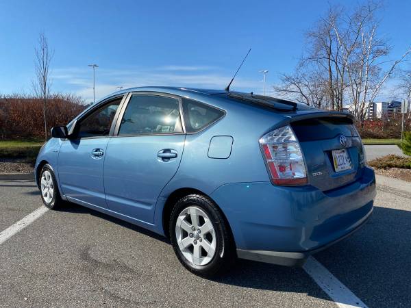2006 TOYOTA PRIUS LOW MIELAGE!!! - cars & trucks - by dealer -... for sale in Northborough, MA – photo 3