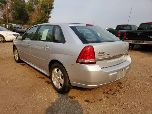 2004 Chevy Malibu Maxx Only 100k Miles SUPER NICE!! - cars & trucks... for sale in Fort Collins, CO – photo 2