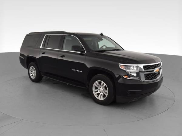 2019 Chevy Chevrolet Suburban LT Sport Utility 4D suv Black -... for sale in Fort Myers, FL – photo 15