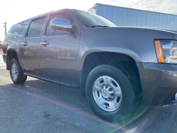 Priced to sell 2011 Chevrolet Suburban 2500 model — Like New for sale in Anchorage, AK – photo 6
