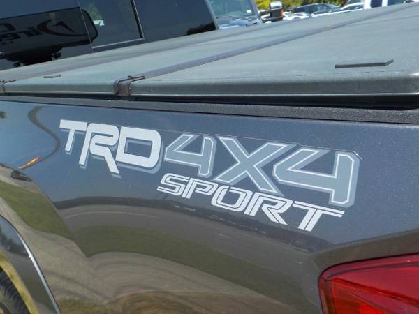 2017 Toyota Tacoma SR5 DOUBLE CAB 4X4, MANUAL, BLUETOOTH, NAV,... for sale in Virginia Beach, VA – photo 2
