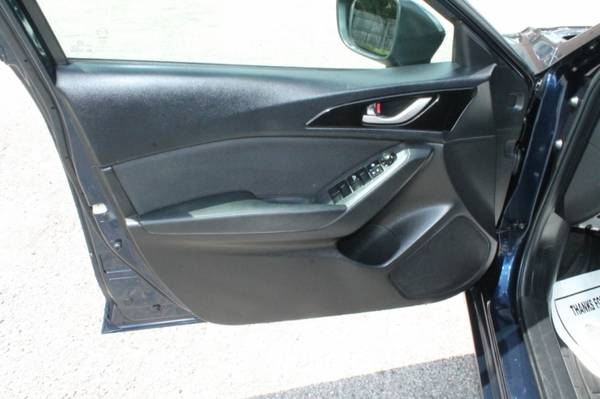 2015 Mazda MAZDA3 i Sport AT 4-Door ~!NEW ARRIVAL!~ for sale in Norfolk, VA – photo 20