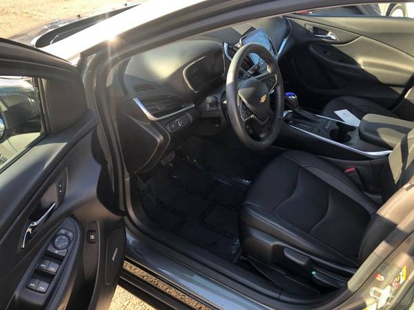 2017 Chevrolet Volt Premier adaptive cruise carpool plug-in S-peninsul for sale in Daly City, CA – photo 15