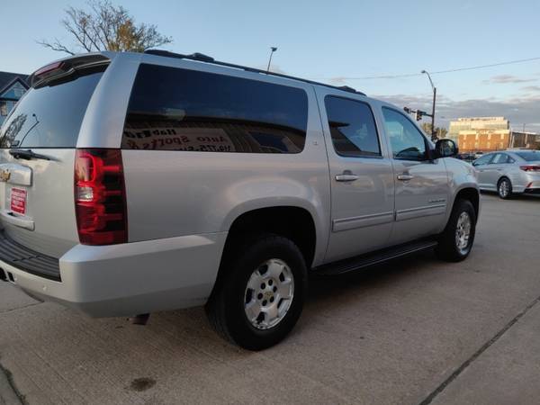 2 OWNER! REMOTE START! 2013 CHEVROLET SUBURBAN 1500 LT 4WD-3RD ROW -... for sale in Cedar Rapids, IA – photo 14