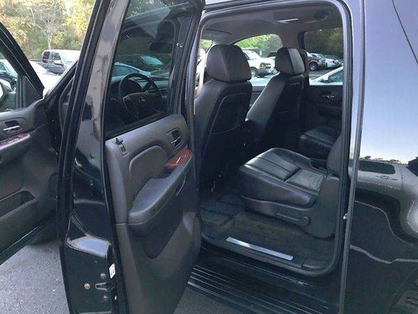 2007 Chevrolet Chevy Suburban LT 1500 4dr SUV 4WD - QUALITY CARS -... for sale in CHANTILLY, District Of Columbia – photo 10