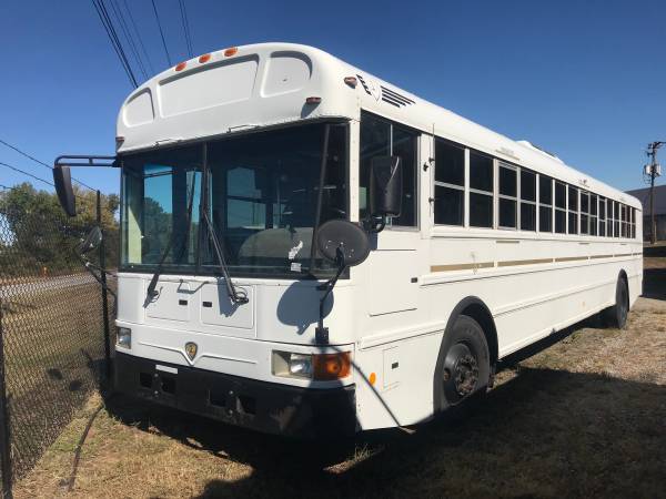 TWO 2009 IC CORP 3000 BUSES - MECHANIC'S SPECIAL for sale in Richmond, PA – photo 21