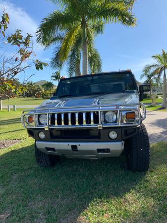SUPER CLEAN 2008 HUMMER SUT - cars & trucks - by owner - vehicle... for sale in Fort Myers, FL – photo 2