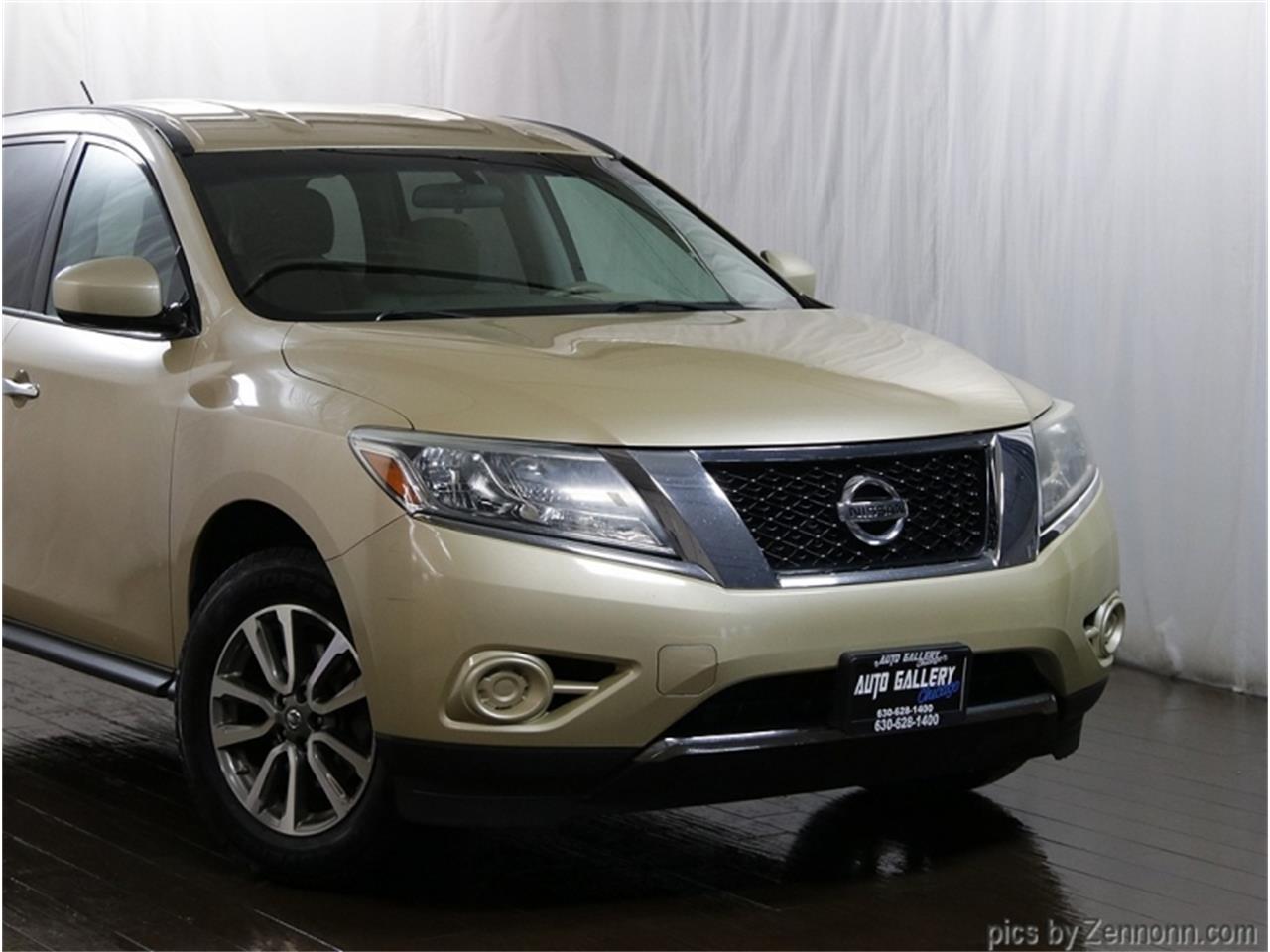2013 Nissan Pathfinder for sale in Addison, IL – photo 2