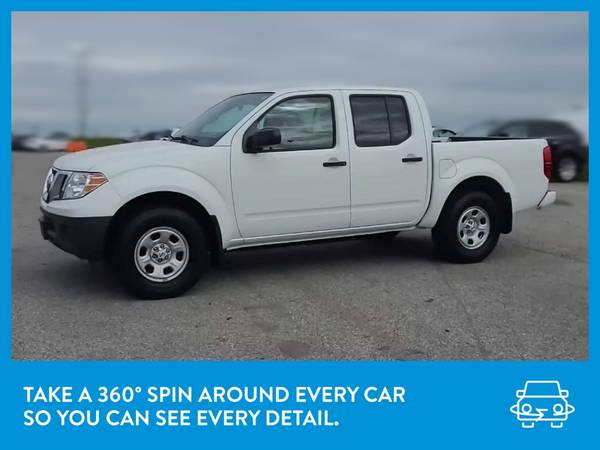 2017 Nissan Frontier Crew Cab S Pickup 4D 5 ft pickup White for sale in Spring Hill, FL – photo 3