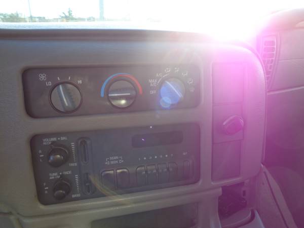 2005 GMC Safari Cargo 3dr Extended Only 50K Miles - cars & trucks -... for sale in Palmyra, NJ, 08065, PA – photo 18