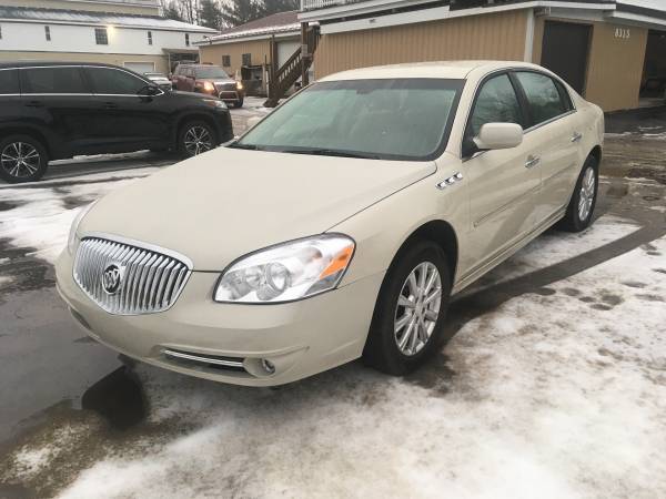 2011 Buick Lucerne only 39k miles for sale in Erie, PA – photo 3