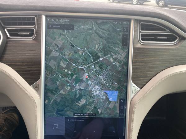 2015 Tesla Model S 70D - - by dealer - vehicle for sale in Dodgeville, WI – photo 16