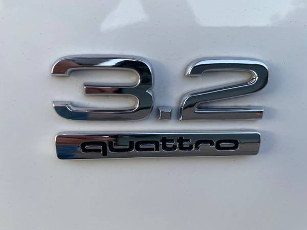 2011 Audi Q5 3.2 Quattro Premium Plus - cars & trucks - by dealer -... for sale in Colorado Springs, CO – photo 19