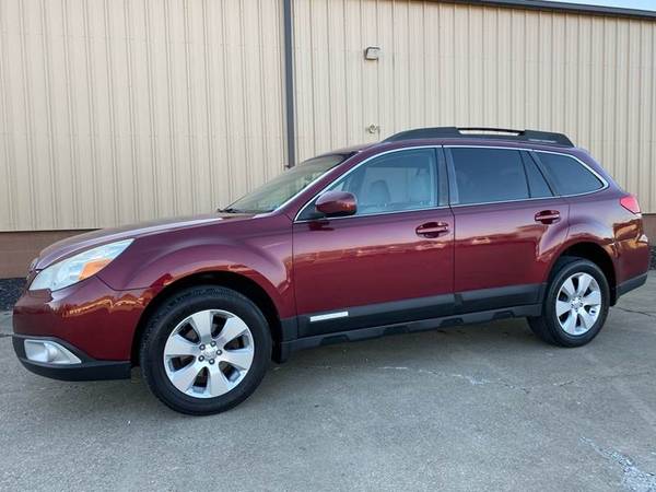 2011 Subaru Outback 2.5i Limited AWD Wagon - FREE WARRANTY! for sale in Uniontown, IN – photo 3