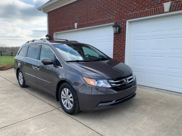 2015 Honda Odyssey EX-L - cars & trucks - by owner - vehicle... for sale in La Grange, KY – photo 2