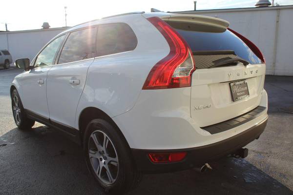 2013 Volvo XC60 T6 - cars & trucks - by dealer - vehicle automotive... for sale in REYNOLDSBURG, OH – photo 7