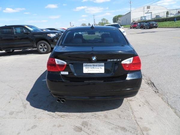 07 BMW 328xi AWD 118000 miles 6200 - - by dealer for sale in Waterloo, IA – photo 4