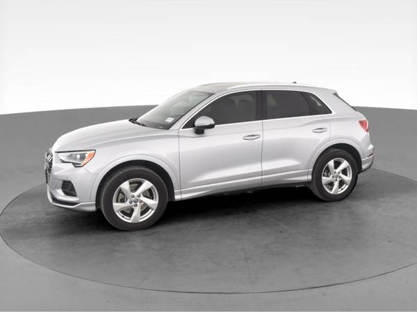 2019 Audi Q3 Premium Sport Utility 4D suv Silver - FINANCE ONLINE -... for sale in Bronx, NY – photo 4