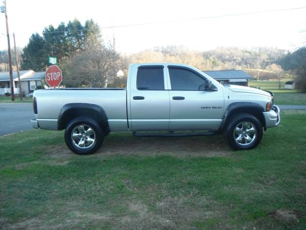 2003 Dodge 1500 4x4 Crew Cab - cars & trucks - by owner - vehicle... for sale in Elizabethton, TN – photo 2