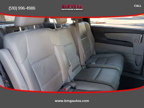 2011 Honda Odyssey Touring Minivan 4D for sale in Fremont, CA – photo 24