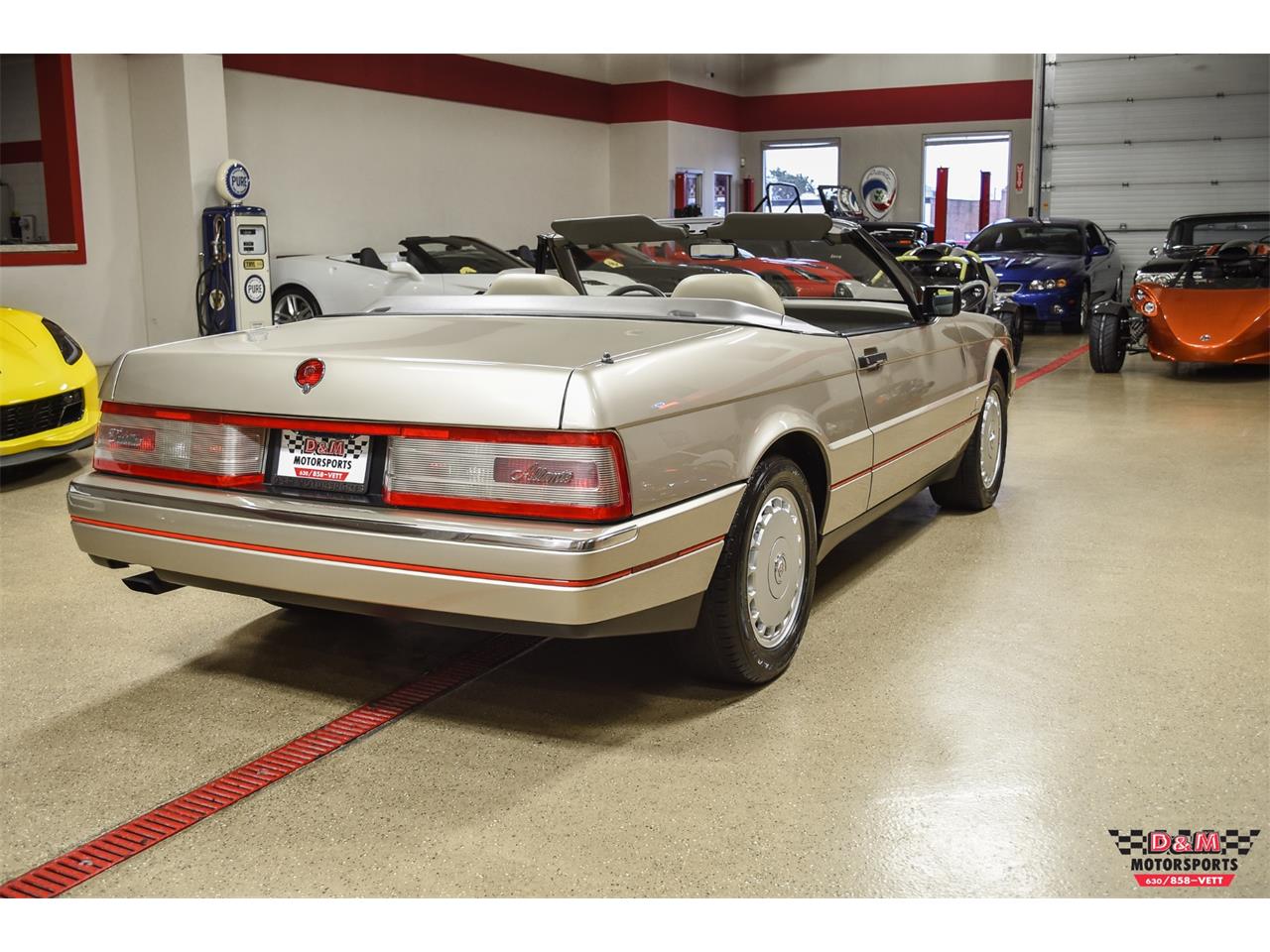 1991 Cadillac Allante for sale in Glen Ellyn, IL – photo 48