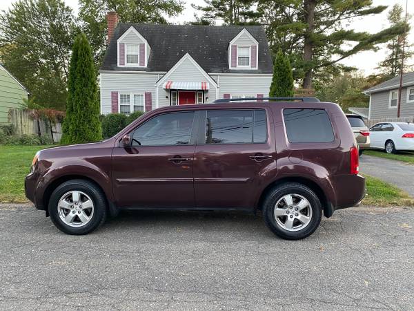 2010 Honda Pilot touring AWD 7 passenger leather sunroof heated... for sale in Fairfield, NY – photo 5