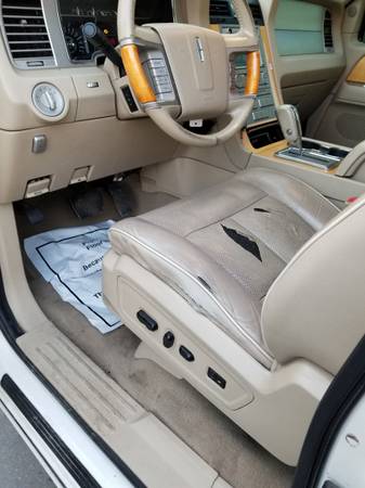 2007 Lincoln Navigator - cars & trucks - by owner - vehicle... for sale in Evansville, WY – photo 11