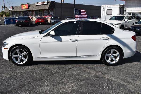 2015 BMW 3 Series 328i Sedan 4D *Warranties and Financing... for sale in Las Vegas, NV – photo 4