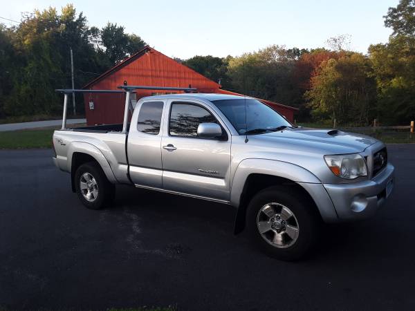 Toyota Tacoma for sale in Woodstock, CT – photo 3